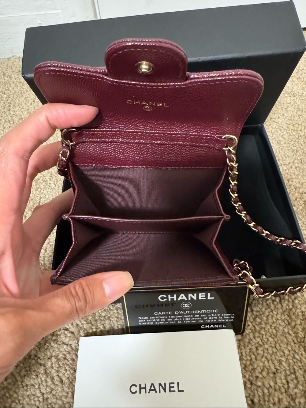 CHANEL Quilted Mini Flap Bag in Wine with Gold Hardware - Picture 4 of 6